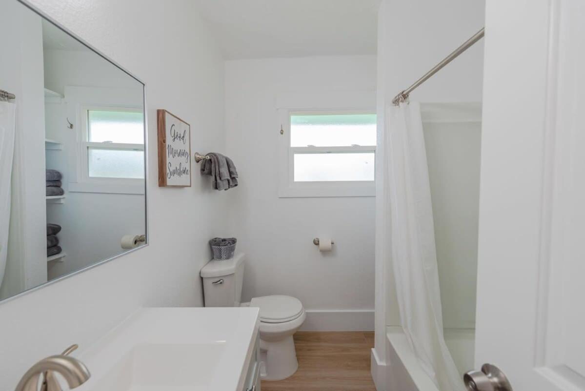 #Stayinmydistrict Coos Bay Cypress Cottage 外观 照片
